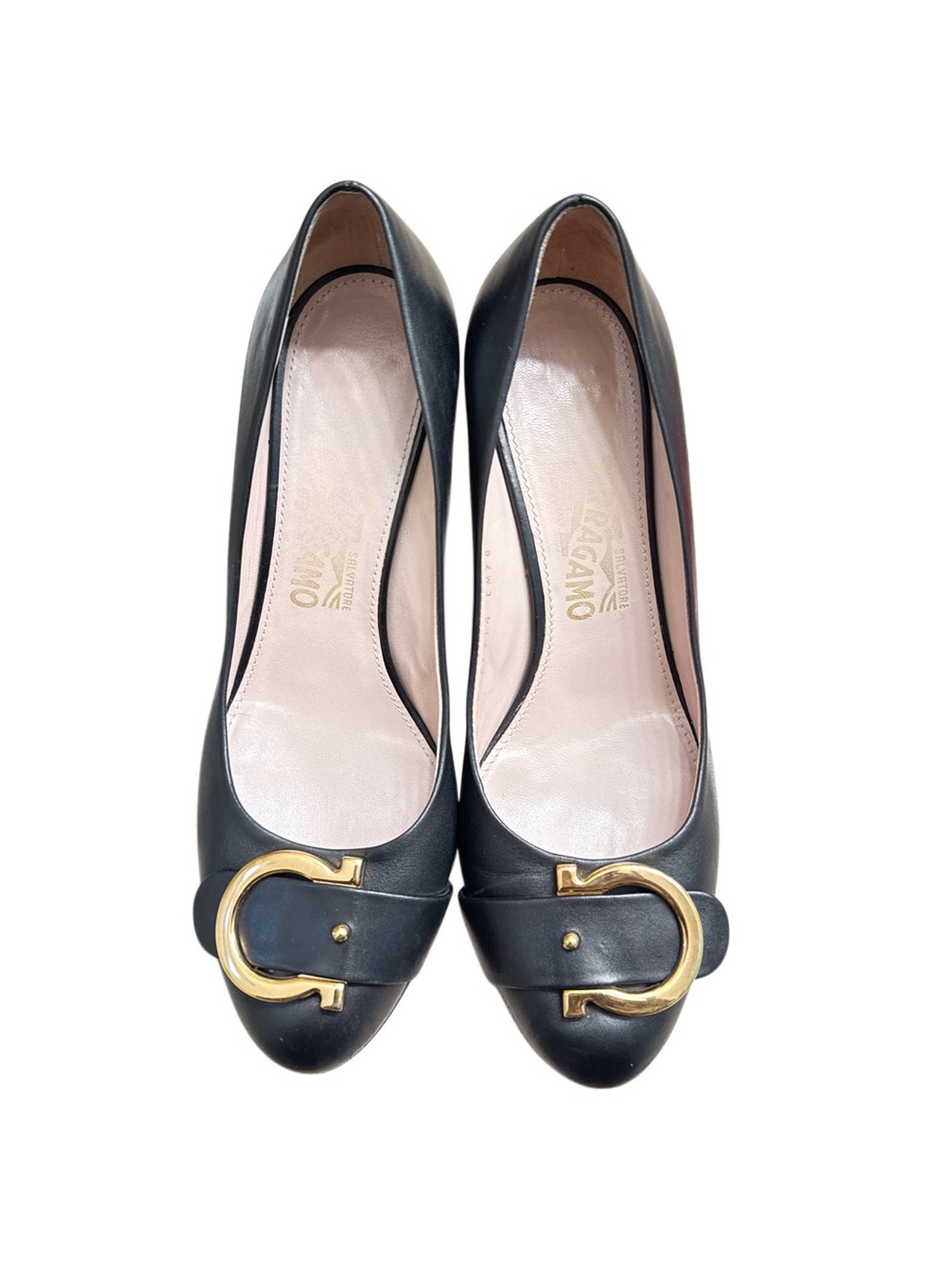 VINTAGE SALVATORE FERRAGAMO GANCINI PUMPS - Picture 2 of 8